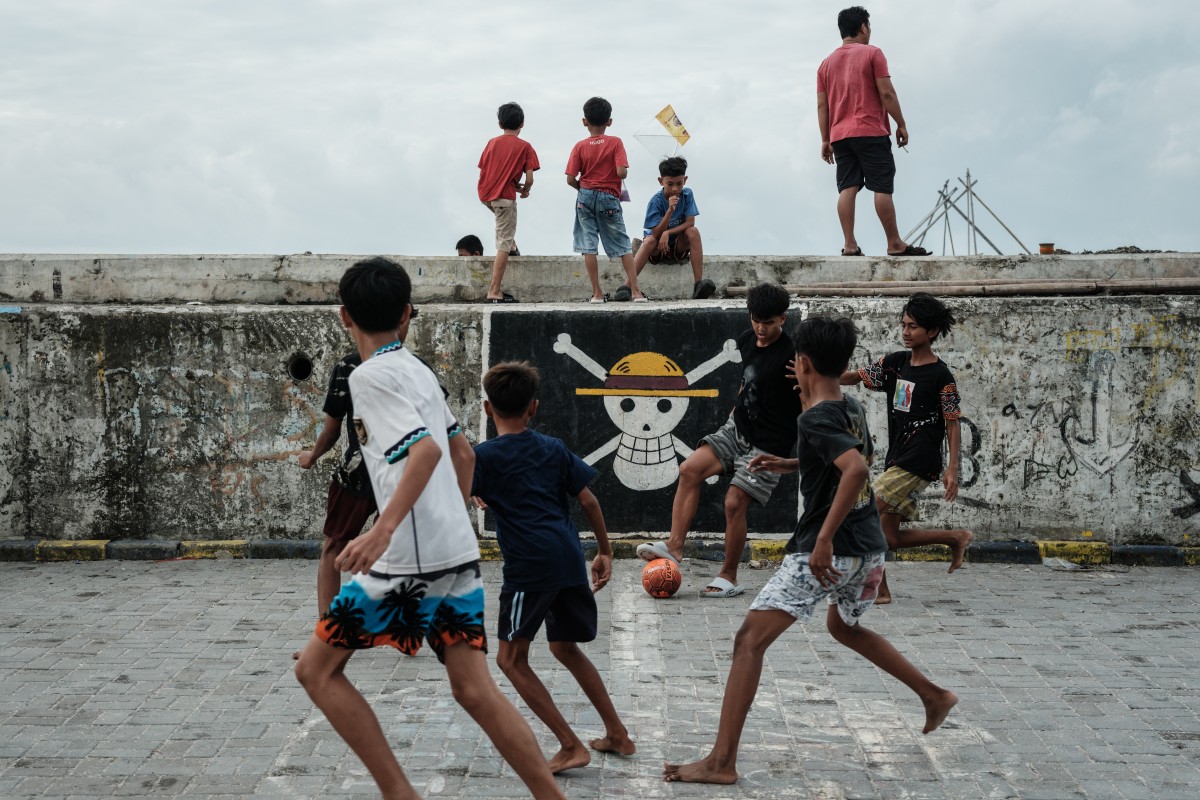 La bandiera di One Piece come simbolo delle proteste, Indonesia (Afp)