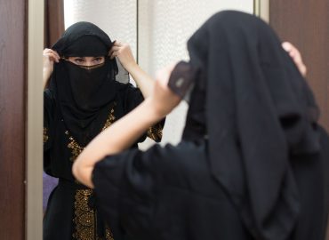 Vietato il velo in Portogallo “perché contro la parità di genere”. E in Italia?