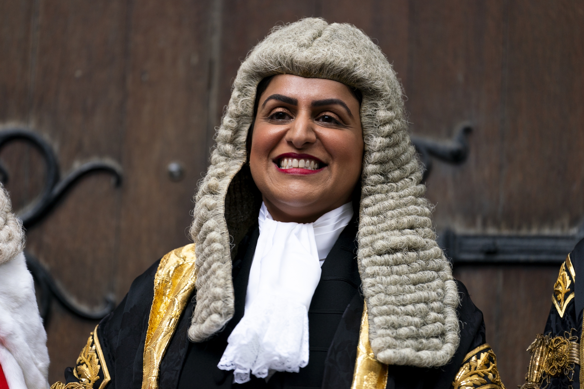 Uk, storica stretta sui migranti: asilo solo temporaneo e 20 anni (invece di 5) per la residenza