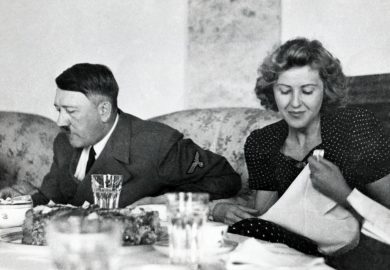 In Namibia si ricandida Adolf Hitler: chi è il consigliere regionale dato per favorito alle elezioni