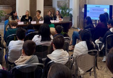 Educazione all’affettività, nasce “Spazio Emozione”: il progetto delle prime aule nelle scuole