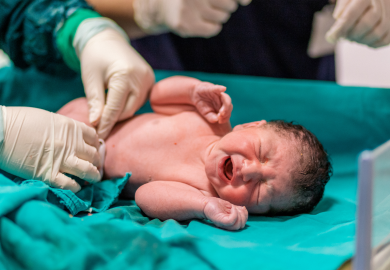 Come si dona il sangue del cordone ombelicale e perché solo poche donne lo fanno