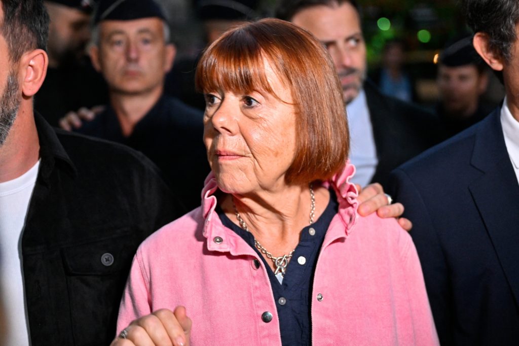 Gisèle Pelicot legge stupro francia