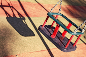 Altalena Vuota Parco Giochi