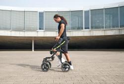 “Non potrai più alzarti”, ma oggi cammina e si appresta a sciare: Michel Roccati vuole “andare oltre e mostrare il possibile”