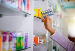 Povertà sanitaria, a rischio oltre mezzo milione di italiani