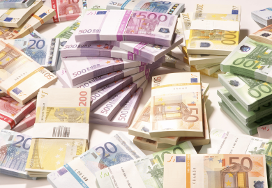 Lo 0,001% detiene tre volte la ricchezza della metà più povera