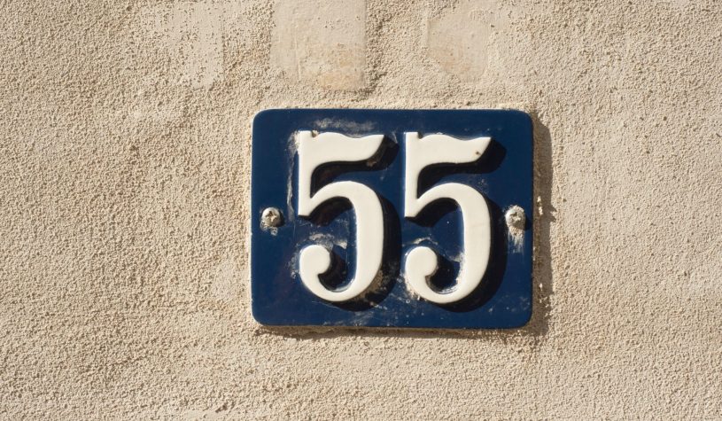 Longevità, perché il corpo presenta il conto proprio a 55 anni?