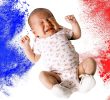 Crisi demografica in Francia, crollano le nascite: la fine di un modello e l’urgenza di intervenire