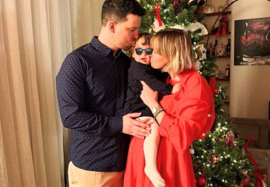 Federica Pellegrini e il sogno del parto in acqua, la ginecologa: “Ecco quando non è possibile”