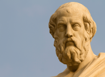 Platone censurato perché “non binario”? Il Simposio diventa un caso universitario