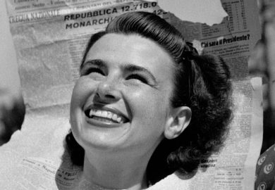 “Il voto alle donne è un attacco all’unità familiare”: bufera su un consigliere comunale nel Modenese