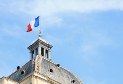 89 minori stuprati e due omicidi in 55 anni: l’orrore nascosto in una chiavetta Usb