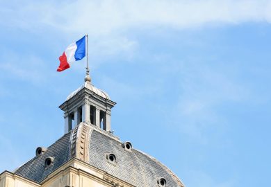 89 minori stuprati e due omicidi in 55 anni: l’orrore nascosto in una chiavetta Usb