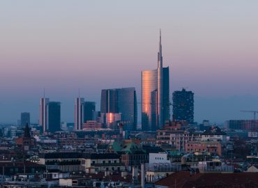 Olimpiadi Milano-Cortina, immobili alle stelle: +102% in centro, affitti brevi fuori controllo