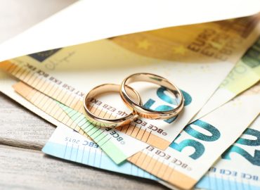 Sposati indebitati, ma in caso di divorzio chi rischia di più?