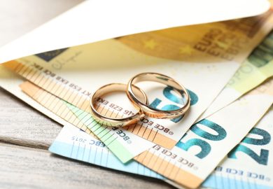 Sposati indebitati, ma in caso di divorzio chi rischia di più?
