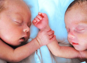 Gemelli nati con 28 settimane di gestazione: l’incredibile storia dall’Ospedale San Paolo di Savona