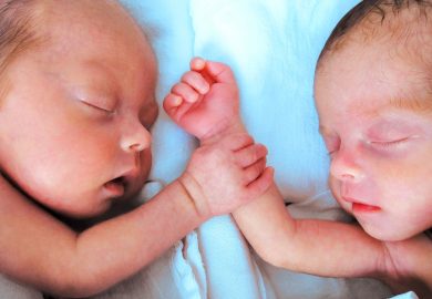 Gemelli nati con 28 settimane di gestazione: l’incredibile storia dall’Ospedale San Paolo di Savona