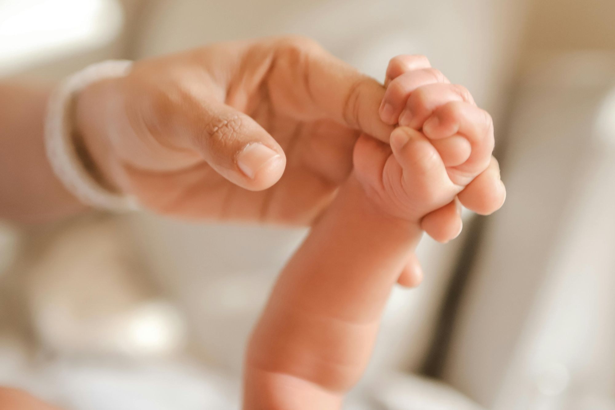 Meno bebè, più futuro? Perché il declino demografico non deve spaventarci