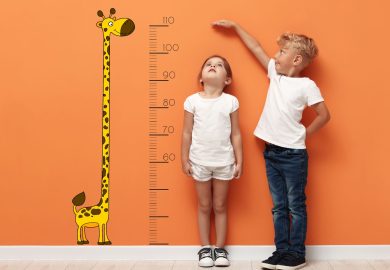 Bambini più alti, “ma non è una buona notizia”: l’allarme degli esperti