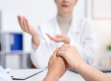 “Biondo con occhi chiari”, poi la sorpresa: il dramma di una coppia in cerca di un figlio a Cipro Nord