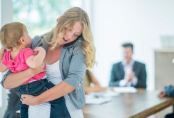 Fare figli ci rende più felici? No, almeno secondo uno studio