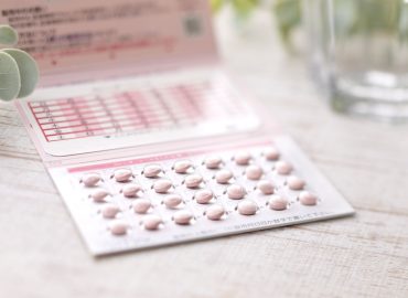 Pillola, anello vaginale e impianto sottocutaneo: l’allerta Aifa sul rischio meningioma