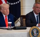 Trump e la macchina natalista, addio anticoncezionali e fecondazione assistita
