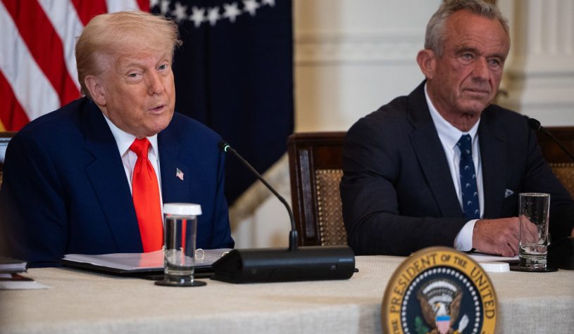 Trump e la macchina natalista, addio anticoncezionali e fecondazione assistita