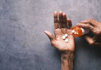 Invertire l’invecchiamento è possibile? Al via i primi test sull’uomo