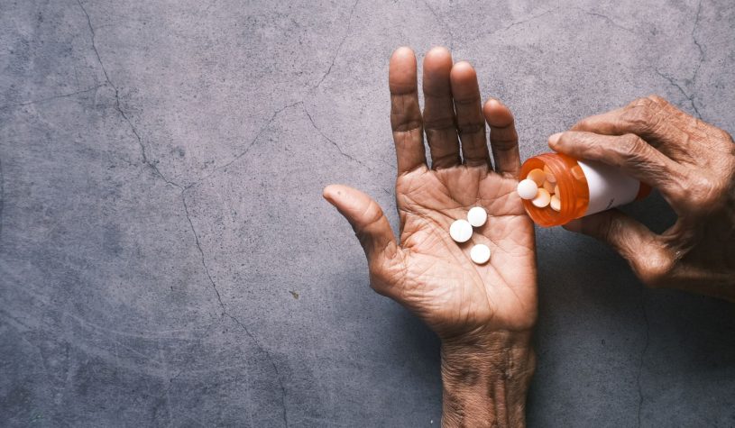 Invertire l’invecchiamento è possibile? Al via i primi test sull’uomo