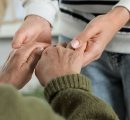 Colf e badanti, ne serviranno oltre 2,2 milioni entro il 2029