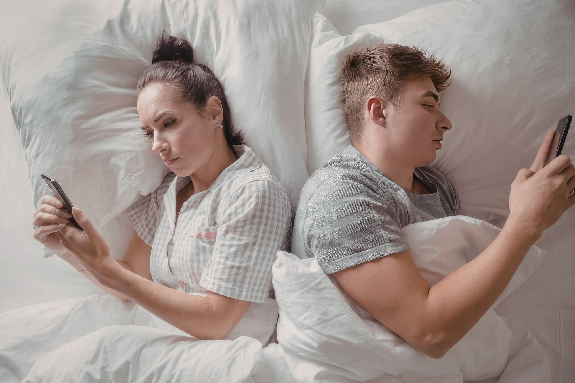 Perché l’umanità sta smettendo di fare figli (e perché la tecnologia è il nuovo profilattico)