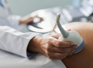 UPatch, cos’è il “cerotto” intelligente che veglia sui neonati (e gli salva la vita)