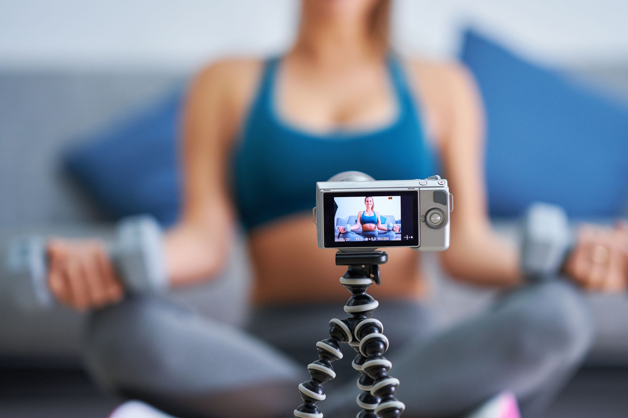 Fitinfluencer, perché fanno “male” alla salute mentale dei giovani: lo studio