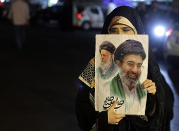 “Andate e riproducetevi tutti”, così Khamenei al popolo: cosa ha detto il leader dell’Iran