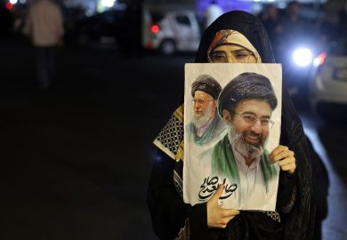 “Andate e riproducetevi tutti”, così Khamenei al popolo: cosa ha detto il leader dell’Iran