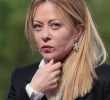 Giorgia Meloni spogliata con l’Ai: “Strumento pericoloso: oggi a me, domani a chiunque”