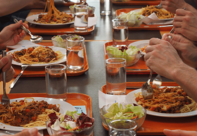In Francia basta un euro per mangiare in mensa universitaria