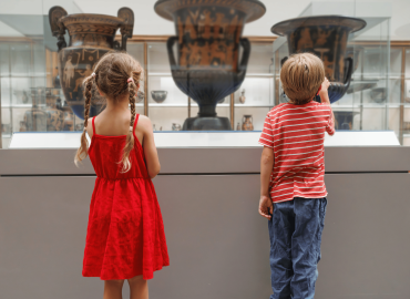 Musei, cosa impedisce a tanti bambini di visitarli