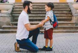 Educazione emotiva, come una generazione sta riscrivendo il dialogo in famiglia