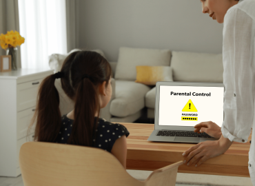 Genitori oggi? Discreti, ma con il parental control acceso