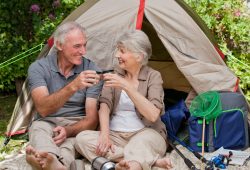 Altro che campo estivo per ragazzi, la nuova tendenza è quello per adulti