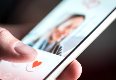 Se il “Ciao” non ti viene… ci pensa l’algoritmo