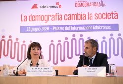 Femminicidio, Roccella replica a Vannacci: “La donna viene uccisa in quanto donna”