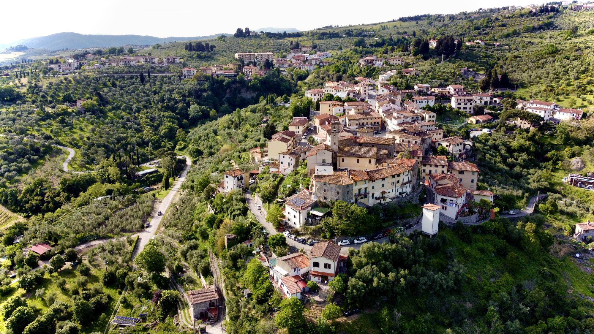 Nessun baby boom, ma gli abitanti aumentano: così un Comune toscano prova a fermare lo spopolamento