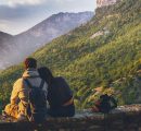 Wildflowering, cos’è il dating che sfida le regole della modernità nell’estate 2026