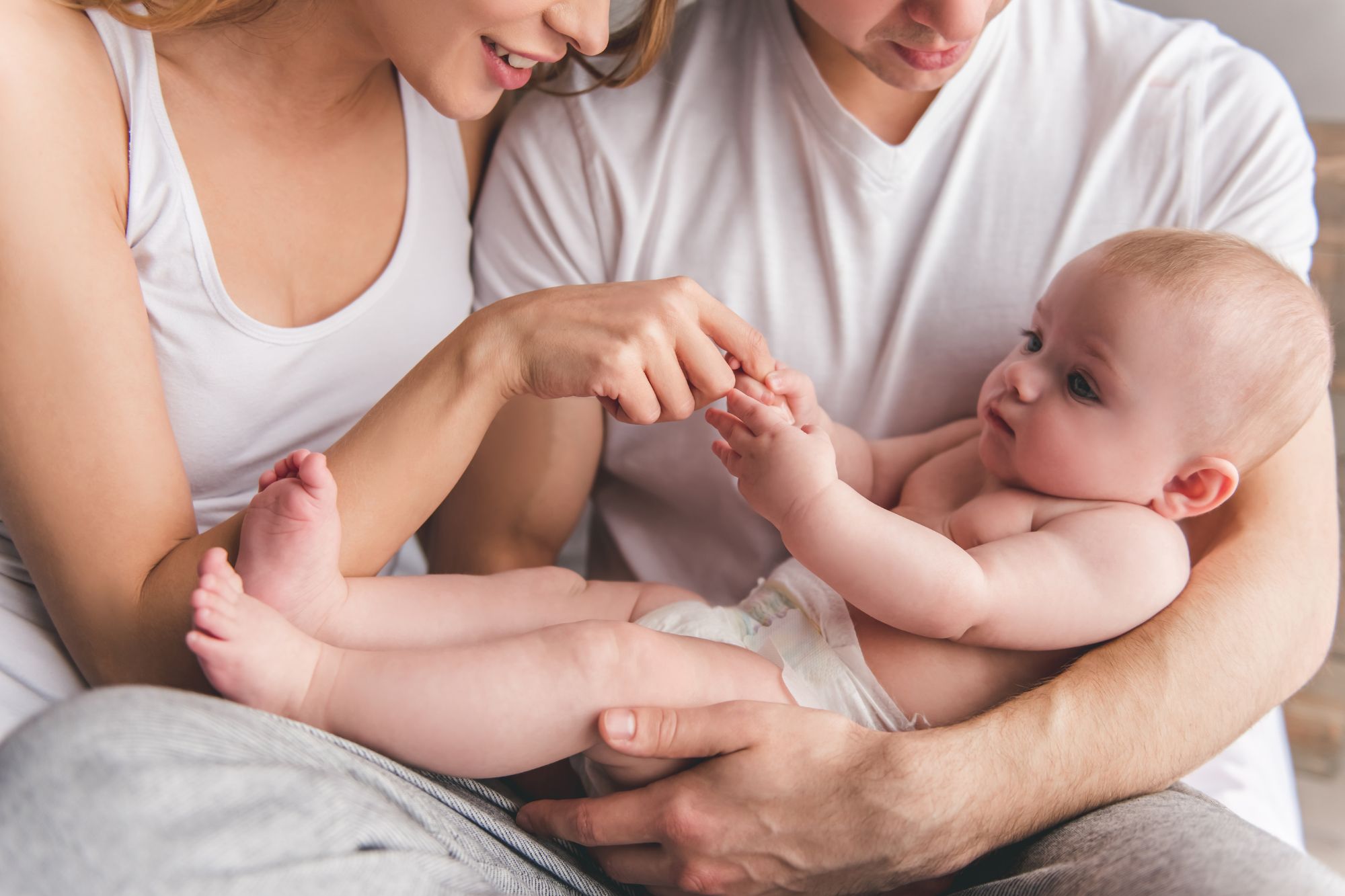 Casa e lavoro: cosa manca ai giovani per realizzare matrimonio e figli?