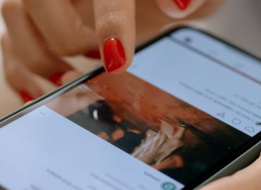 Pedopornografia, un’inchiesta scopre inserzioni di Instagram che “sfuggono ai controlli”